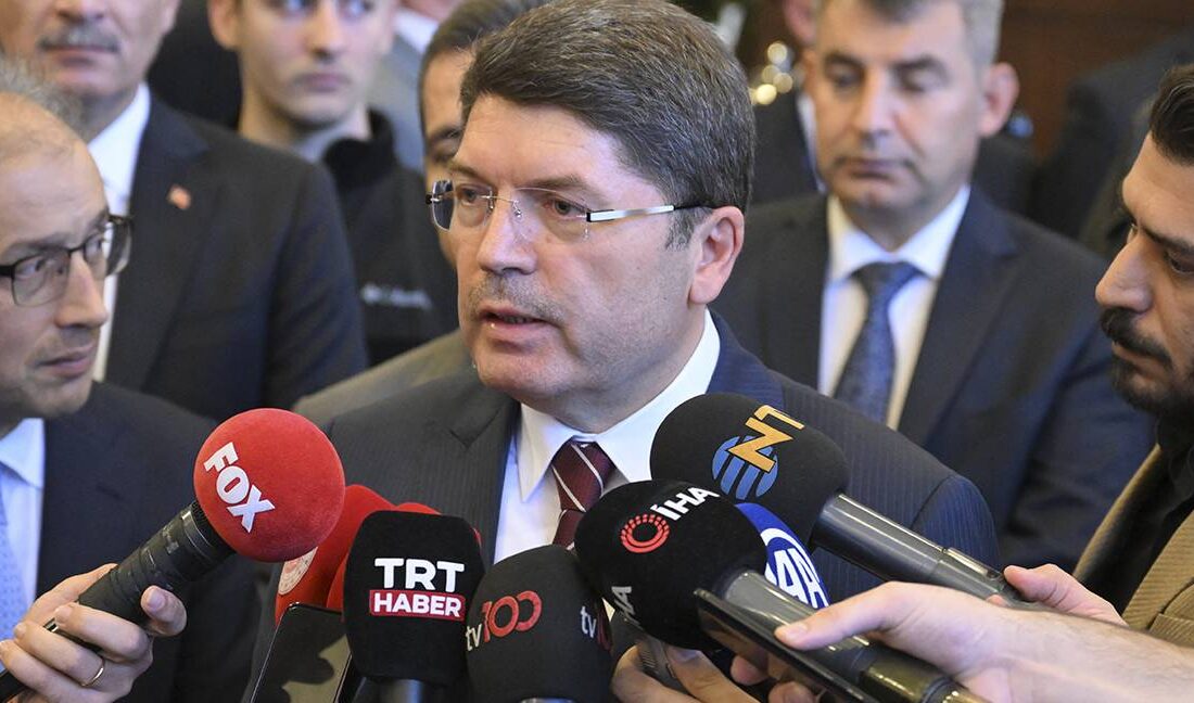 Adalet Bakanı'ndan 'DEM Parti'ye kapatma davası' yanıtı