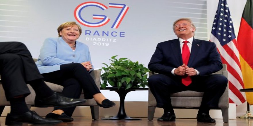 Trump'ın Sözleri Merkel'i Güldürdü