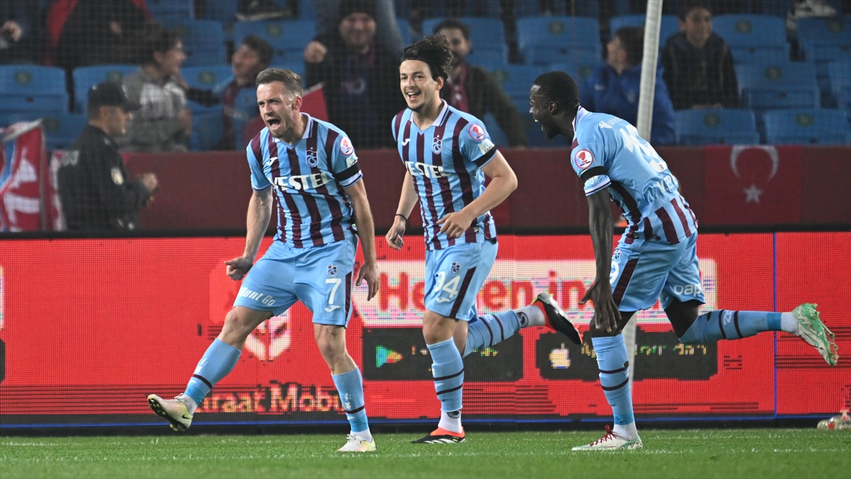Trabzonspor, Karagümrük'ü devirdi: Final için avantajı kaptı
