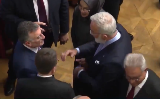 AKP Grup Başkanvekili "helal" Rolex'i çıkardı