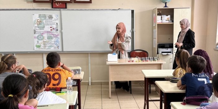 İlkokul Öğrencilerinin Bilime Merakı Üniversitelilerin Etkinlikleriyle Artırılıyor