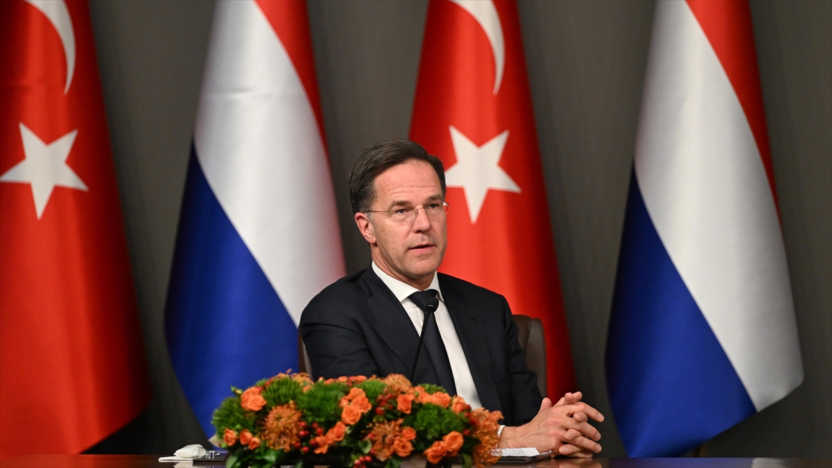 Hollanda Başbakanı Rutte: Nato'nun Güney Kanadının Türkiye'nin Liderliğine İhtiyacı Var