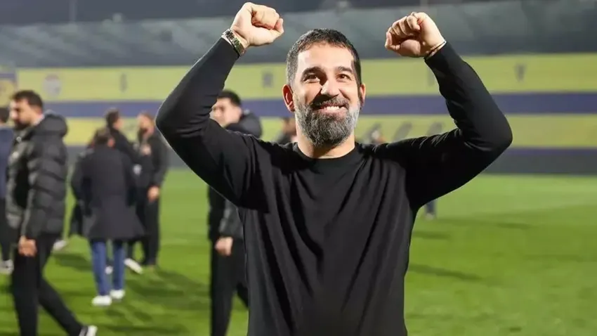 Arda Turan, yıldız oyuncuyu ikna etti!