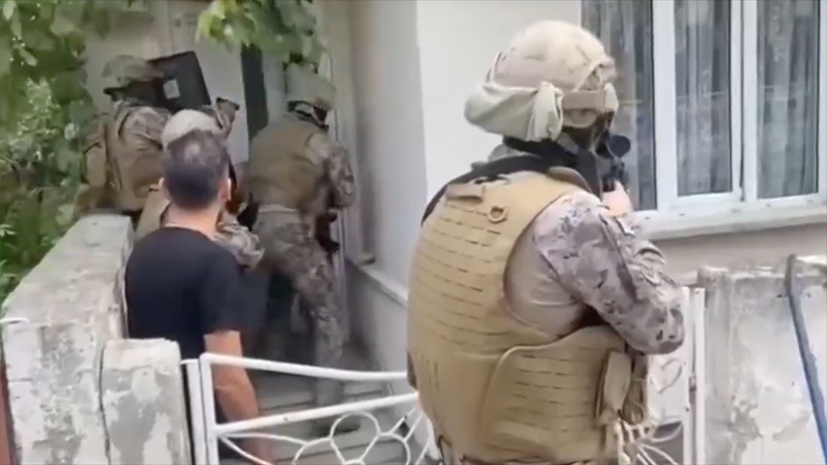 "narkoçelik-14" Operasyonlarında 321 Şüpheli Yakalandı