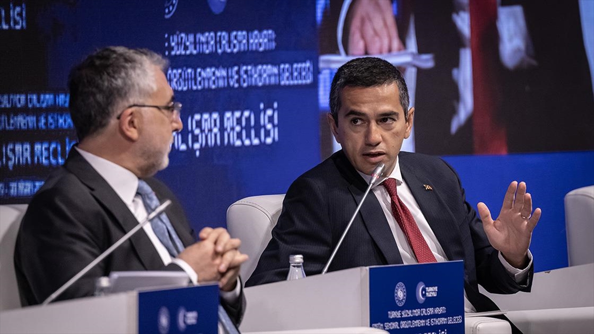 Tisk Yönetim Kurulu Başkanı Akkol: Türkiye'de Çalışan Nüfusun Yüzde 30'u İçin Uzaktan Çalışma Mümkün