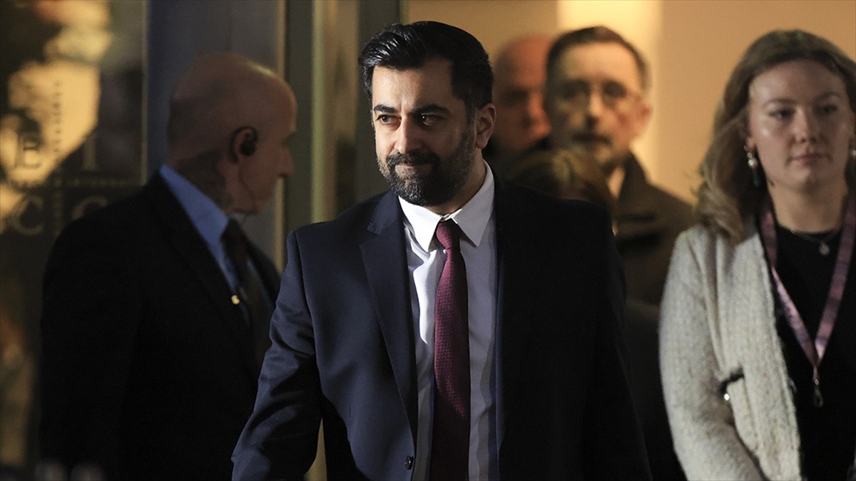 İskoçya Bölgesel Başbakanı Yusuf İstifa Etti