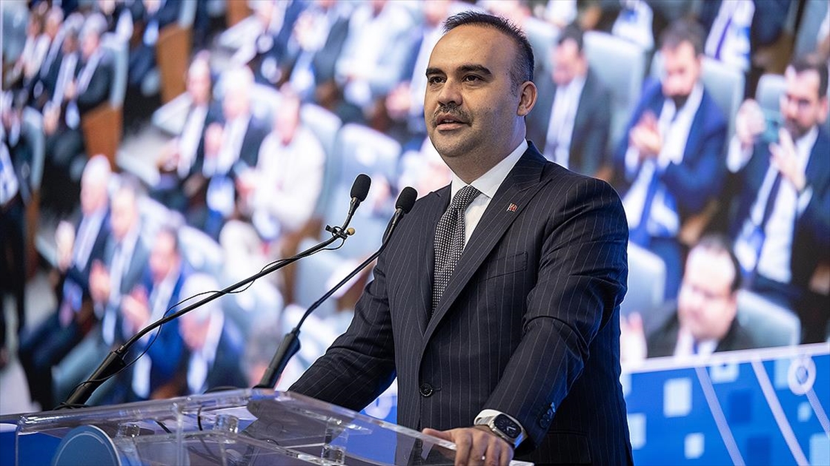 Bakan Kacır, Kobi'lere 20 Milyon Liralık Yeni Finansman Verileceğini Duyurdu