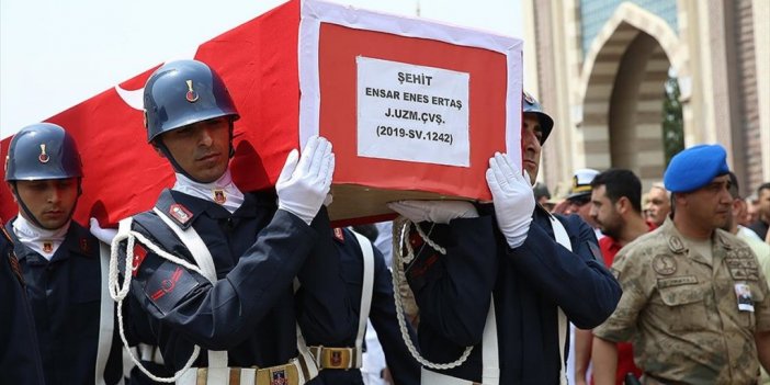 Şehit Jandarma Astsubay Çavuş Şen Ve Jandarma Uzman Çavuş Ertaş Son Yolculuklarına Uğurlandı