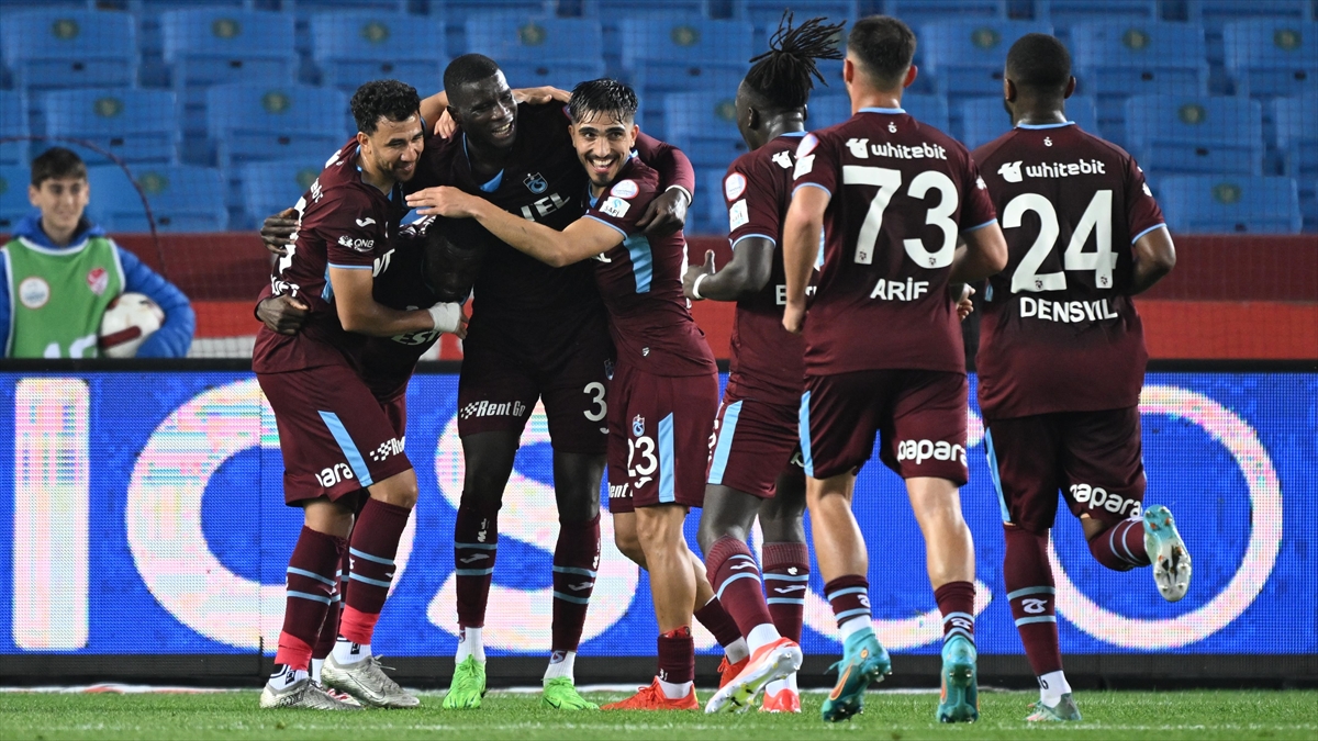 Trabzonspor'un Samsunspor Karşısında 61 Puan Ve 61. Gol Hedefi