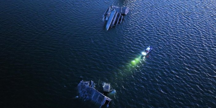 Abd'de Baltimore'da Yıkılan Köprüden Nehre Düşenlerden Birinin Daha Cesedine Ulaşıldı