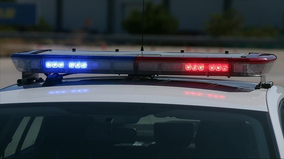 İzmir'de Fetö Operasyonunda 30 Şüpheli Yakalandı