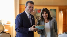 İmamoğlu'ndan Paris'te dikkat çeken buluşma