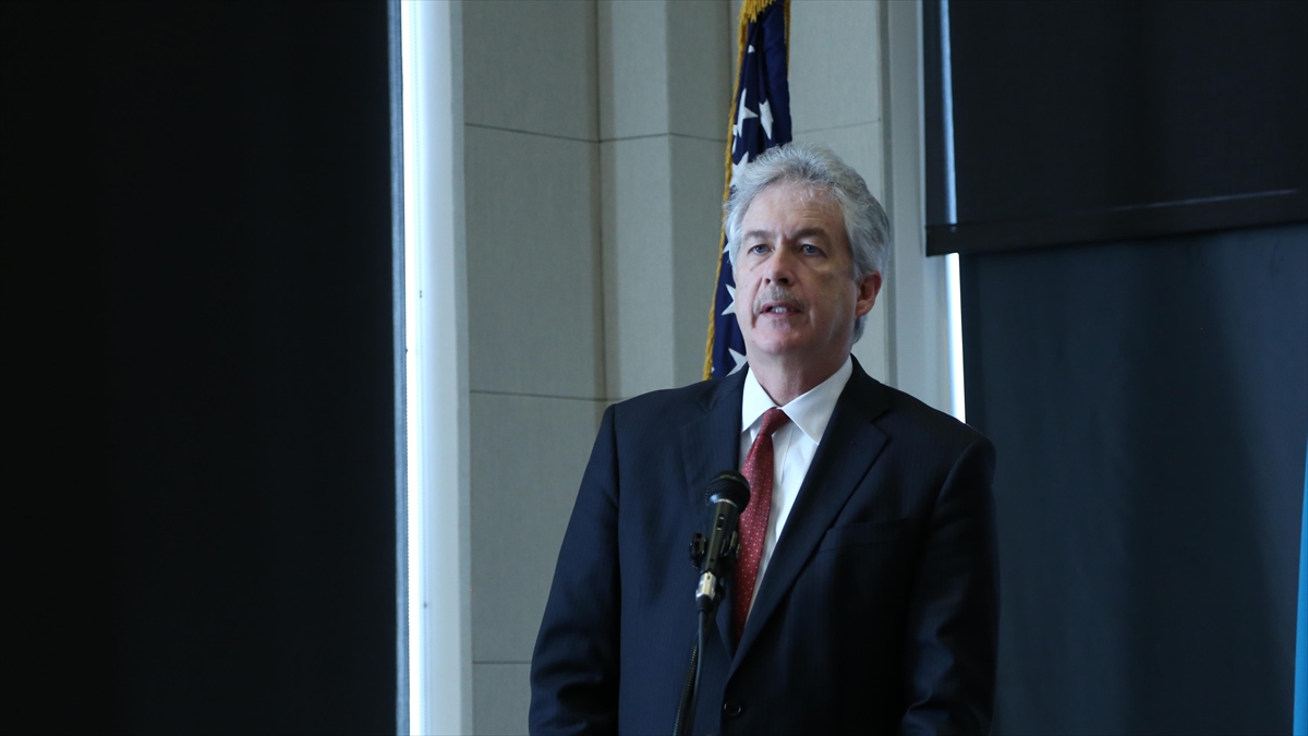 İsrail Basınına Göre Cıa Başkanı Burns Esir Takası Görüşmelerine Katılmak İçin Kahire’ye Gitti