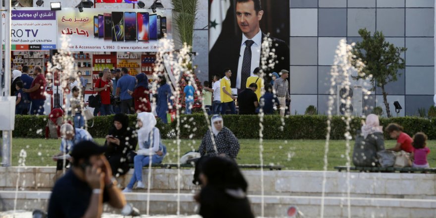 Suriye'den, Şam'daki Fuara Katılacak Firmaları Yaptırımla Tehdit Eden ABD'ye Tepki: Copunu Gösteren Polis Gibiler