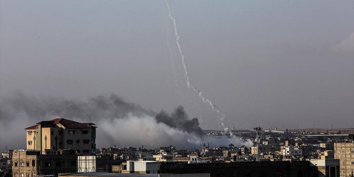 İsrail Ordusu, Son 24 Saatte Gazze'de 100'den Fazla Yere Hava Saldırısı Düzenledi