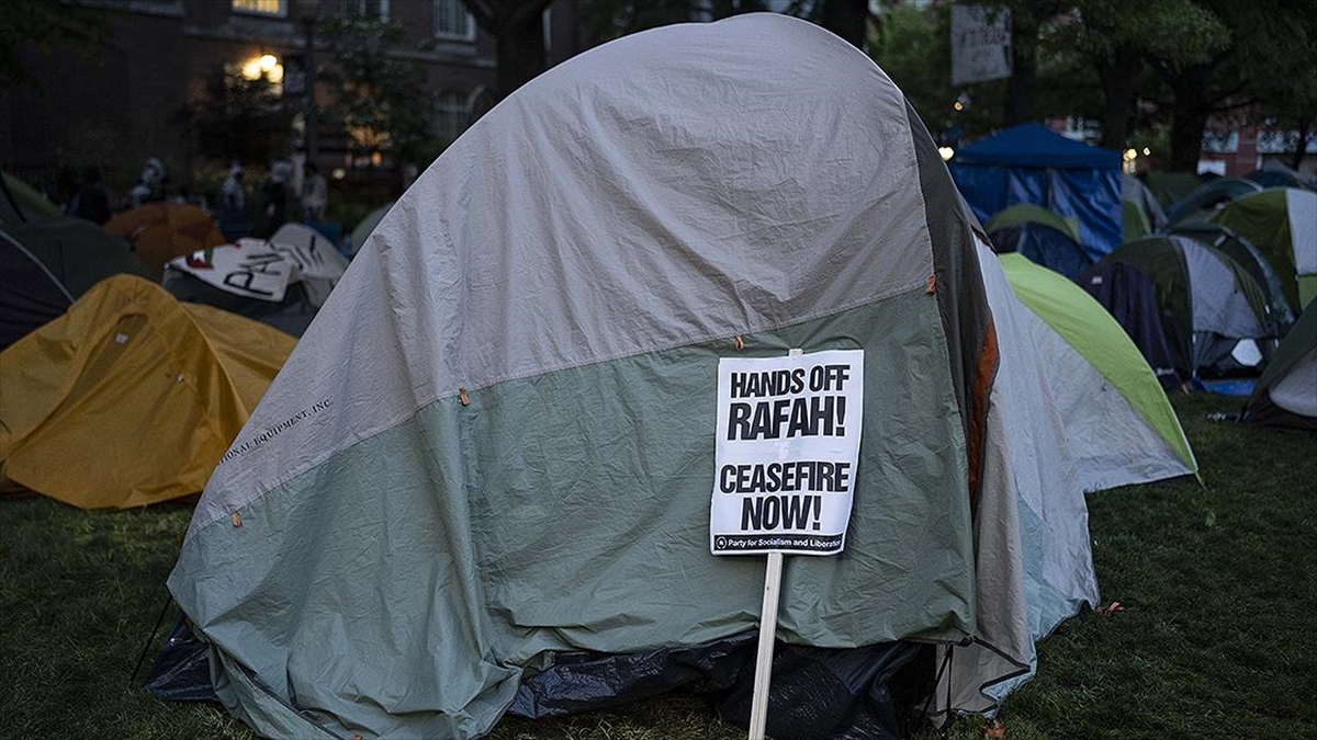 Abd'de George Washington Üniversitesinde Polis Filistin'e Destek Kampını Dağıttı