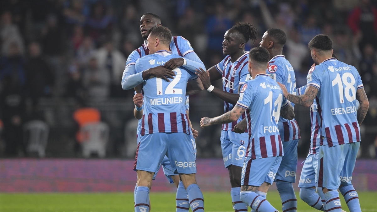 Trabzonspor Kupa Finalinde Beşiktaş'ın Rakibi Oldu