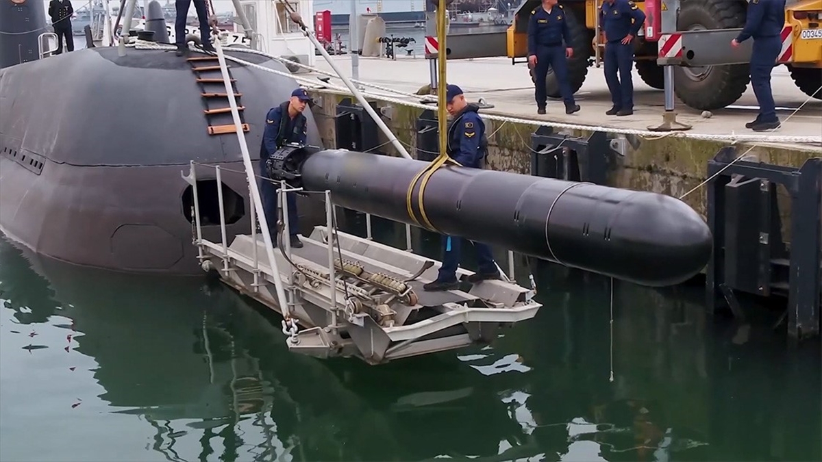 Akya Ağır Sınıf Harp Torpidosu'nun Seri Üretimine Geçilerek Denizaltılara Teslimatına Başlandı