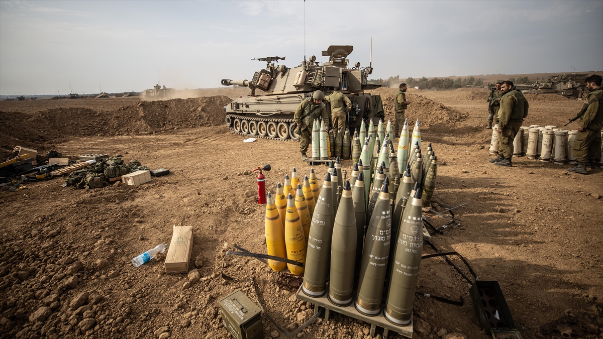 Pentagon: Şu Anda (israil'e) Yakın Vadeli Bazı Güvenlik Yardımlarını Gözden Geçiriyoruz