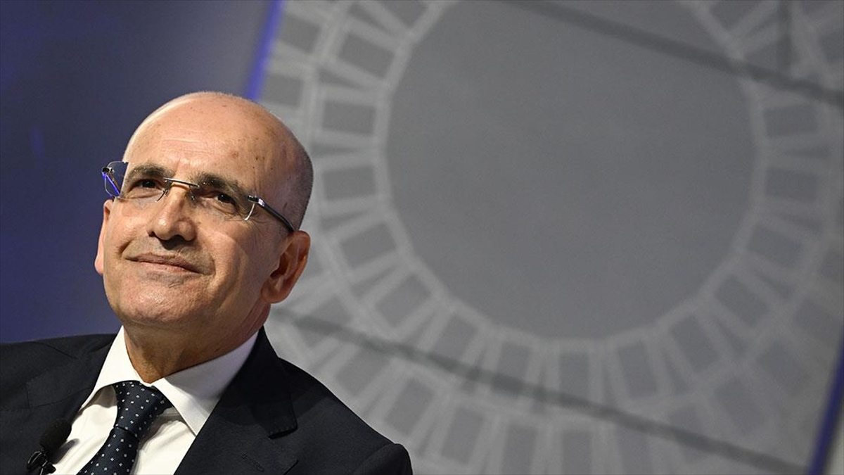 Hazine Ve Maliye Bakanı Şimşek, Brüksel'e Gitti