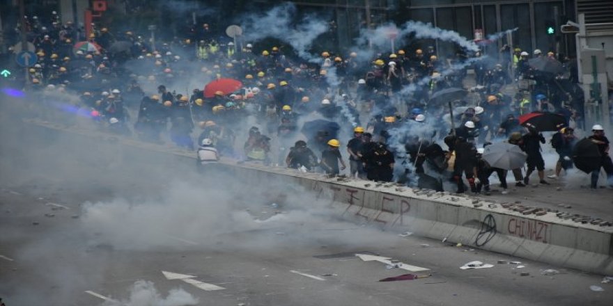 Çin Askerleri Hong Kong'da