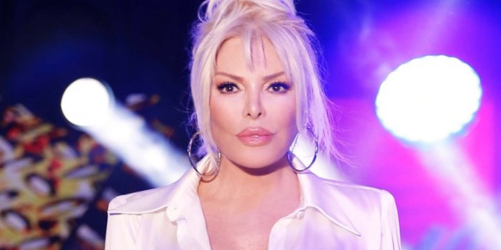 Ünlü isimlerden AKP'ye tepki