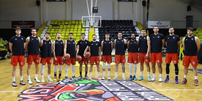 Mersin'in Erkek Basketbol Takımı, 10 Yıl Sonra Süper Lig'e Bir Adım Uzakta