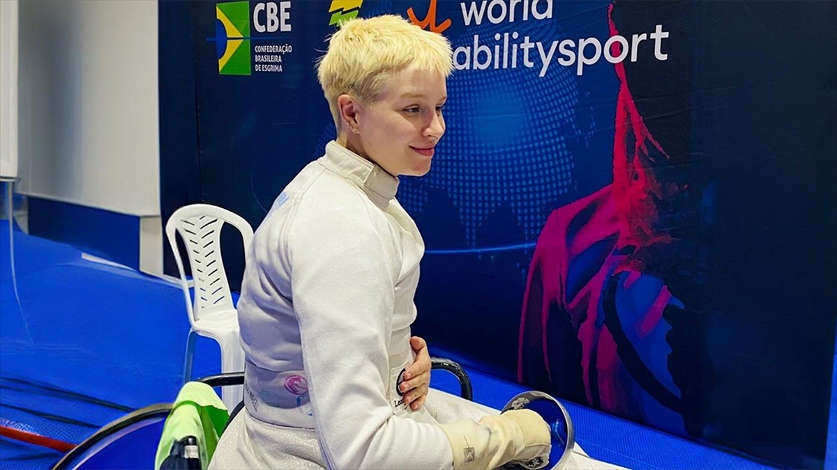 Milli Para Eskrimci Elke Lale Van Achterberg, Brezilya'da Gümüş Madalya Kazandı