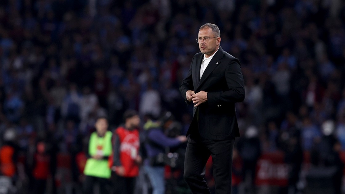 Pfdk'den Beşiktaş Teknik Sorumlusu Serdar Topraktepe'ye Bir Maç Ceza