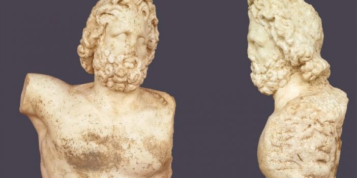 Aspendos Antik Kenti'nde Roma İmparatorluk Dönemine Ait İki Heykel Bulundu