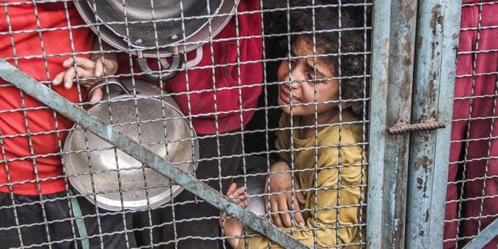 İsrail'in Sınır Kapılarını Kapatması Gazze'nin Kuzeyinde Kıtlık Riskini Artırıyor