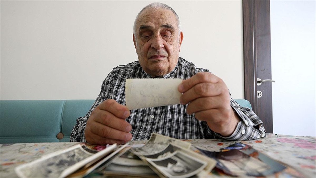 Göçe Zorlanan Bulgaristan Türkü Emekli Öğretmen Yaşadıklarını Unutamıyor