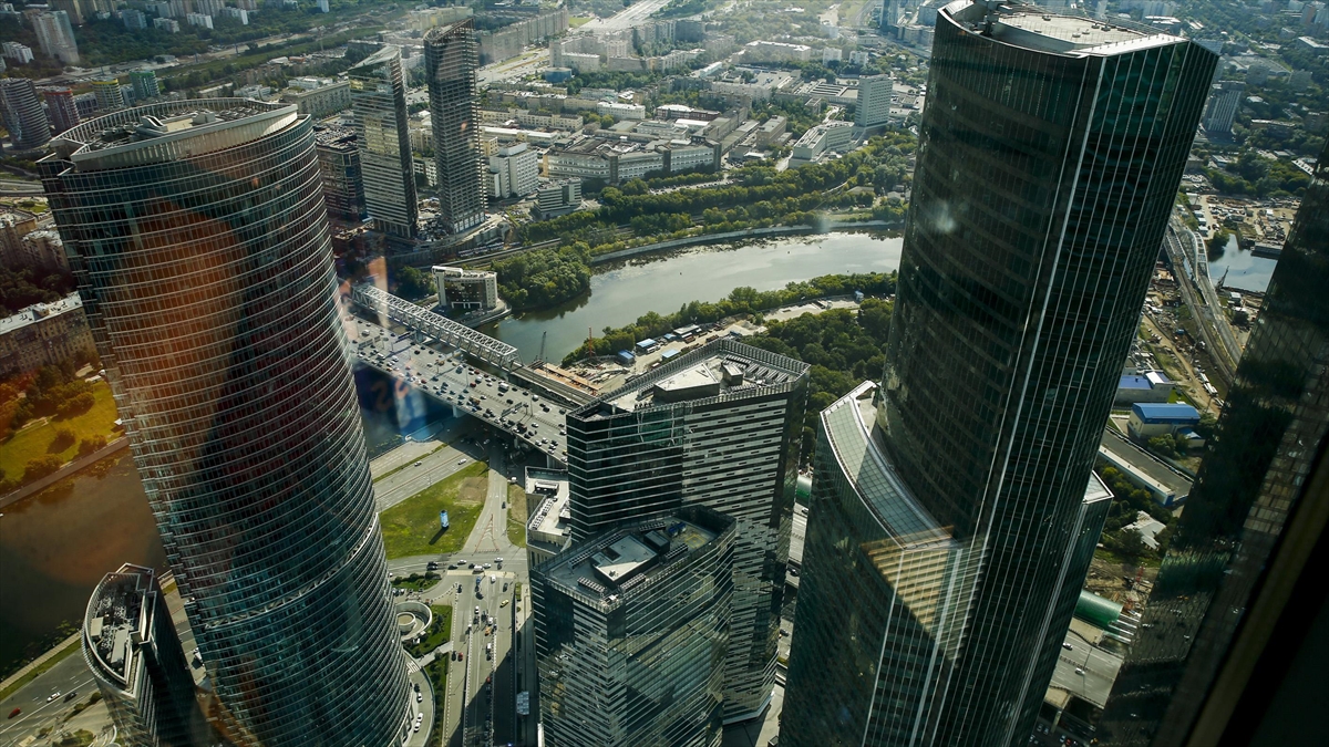 Rusya'da Şirket Ve Yüksek Gelirlilere Yönelik Vergi Yükümlülükleri Artırıldı