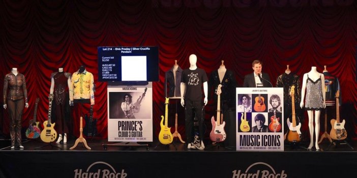 John Lennon'un 50 Yıllık Kayıp Gitarı 2,9 Milyon Dolara Alıcı Buldu