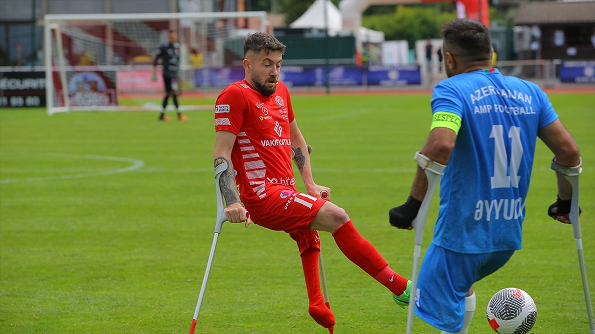 Ampute Milli Futbol Takımı, Azerbaycan'ı 12-1 Yendi