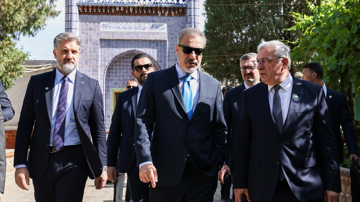 Bakan Fidan'dan, Urumçi Ve Kaşgar Ziyareti Paylaşımı