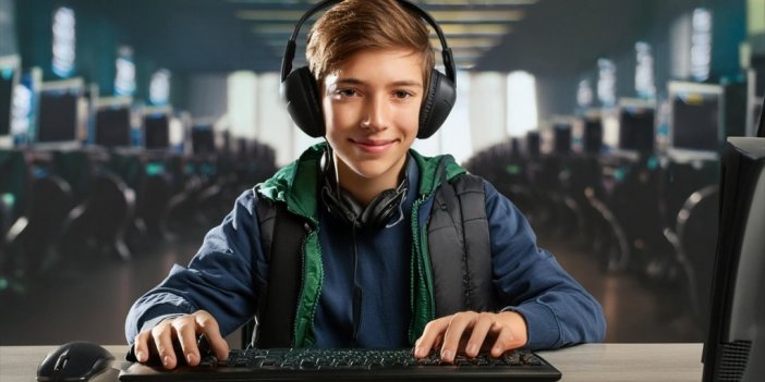 İnternet Bağımlılığı Gençlerin Aktif Düşünme Becerilerini Zayıflatabilir