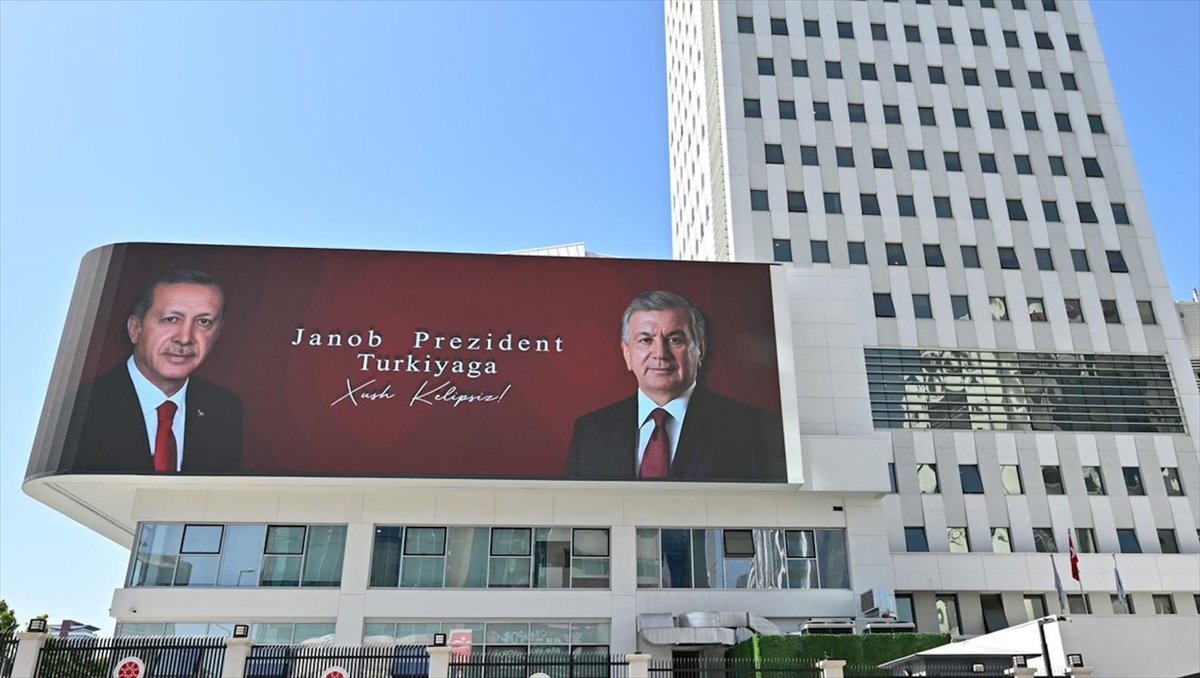 İletişim Başkanlığı, Özbekistan Cumhurbaşkanı Mirziyoyev İçin Karşılama Mesajı Hazırladı