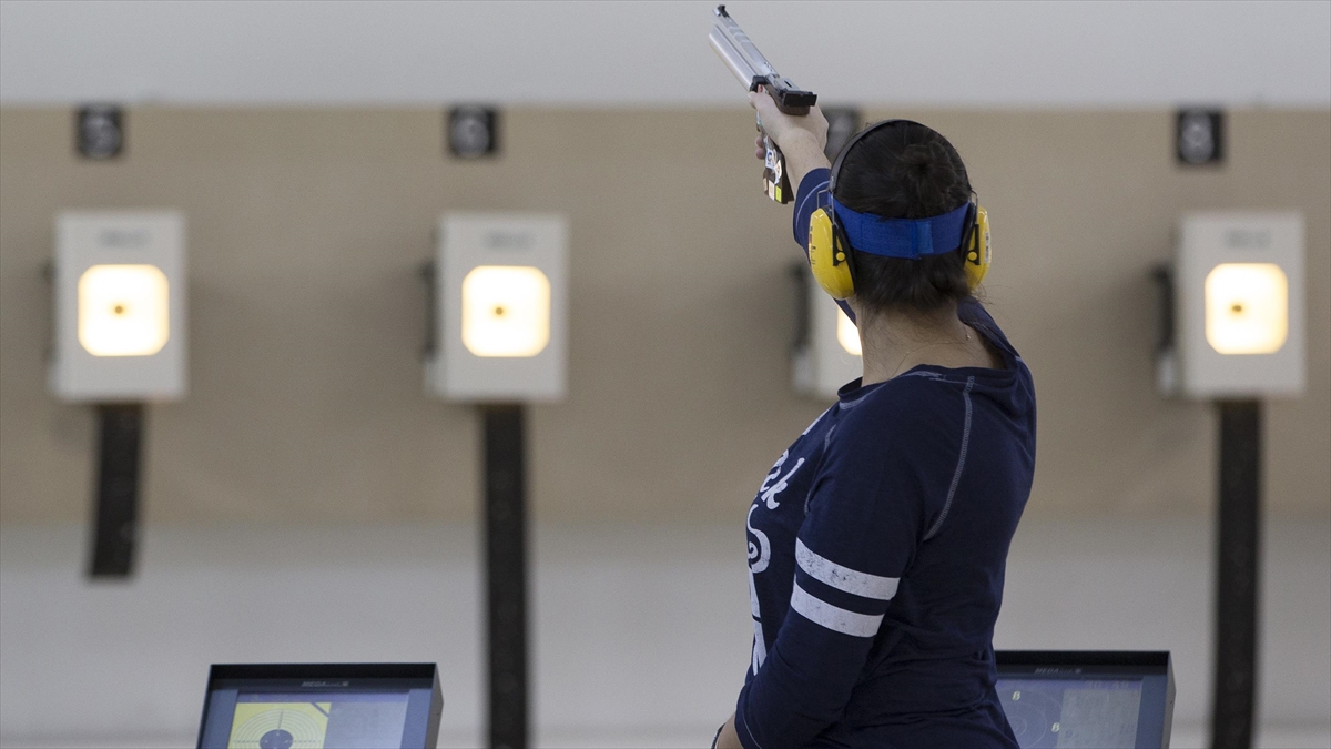 Şevval İlayda Tarhan İle Yusuf Dikeç, Havalı Ve Ateşli Silahlar Dünya Kupası'nda Şampiyon Oldu