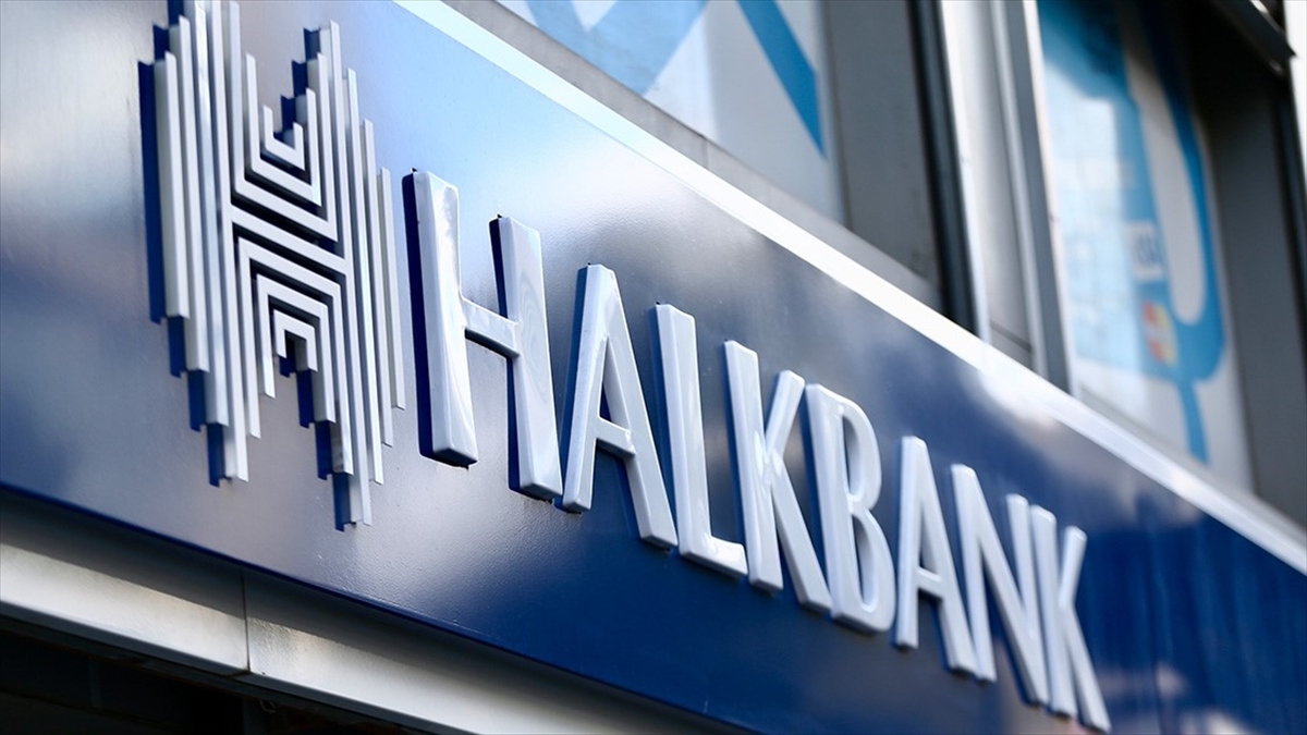Halkbank Yurt Dışı Piyasadan 300 Milyon Dolar Kaynak Temin Etti