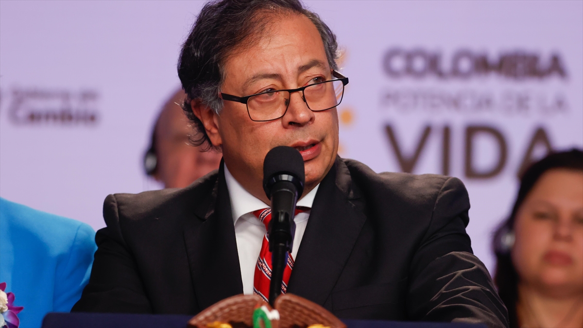 Kolombiya'dan Ukrayna Barış Zirvesi'ne eleştiri