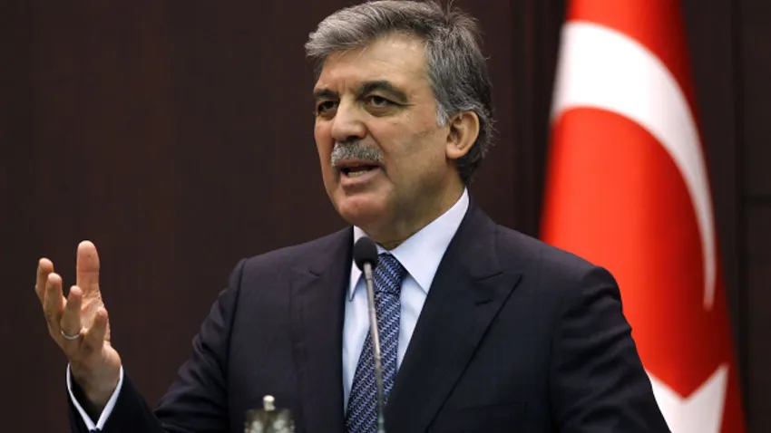 Abdullah Gül siyasete geri dönüyor mu?