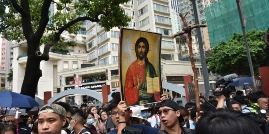 Hong Kong protestoları devam ediyor