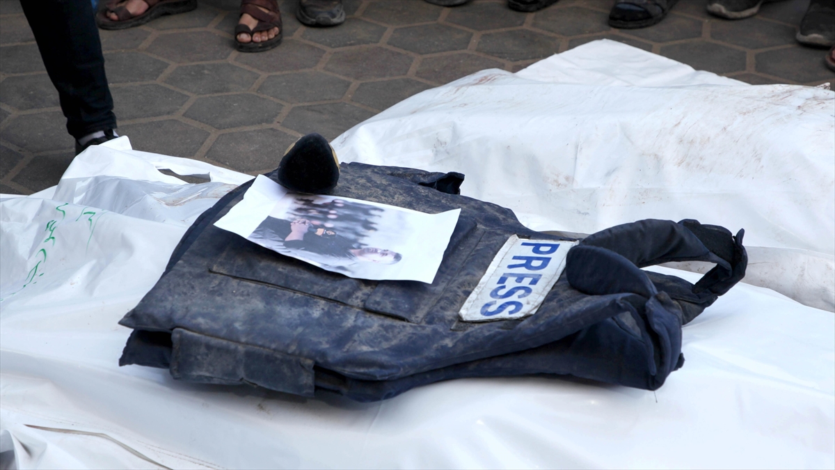 Gazze Hükümeti: 7 Ekim'den Bu Yana İsrail Saldırılarında Ölen Gazeteci Sayısı 152'ye Yükseldi