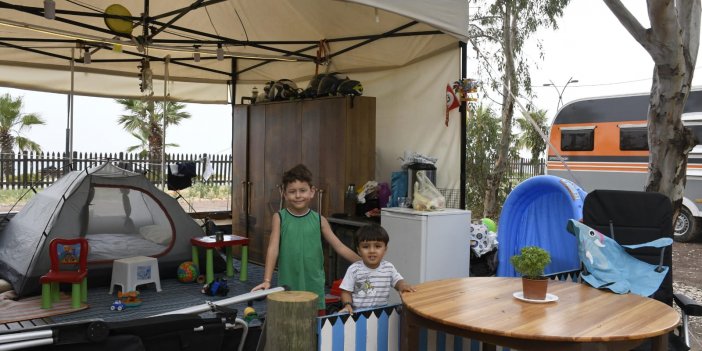 KUŞADASI'NDA BAYRAM TATİLİNİN GÖZDESİ 'ADA CAMPİNG' OLDU