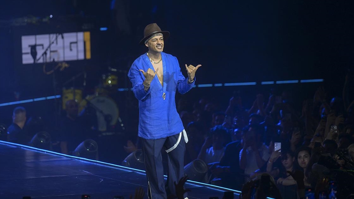 Rap Sanatçısı Ceza'ya "saygı1" Konseri Düzenlendi