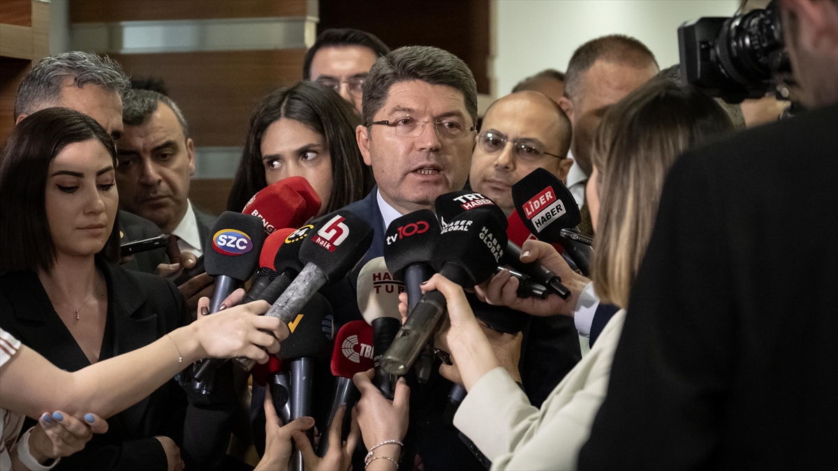 Adalet Bakanı Tunç: (9. Yargı Paketi) Milletvekillerimizin Değerlendirmeleri Tamamlandıktan Sonra Teklife Dönüşecek