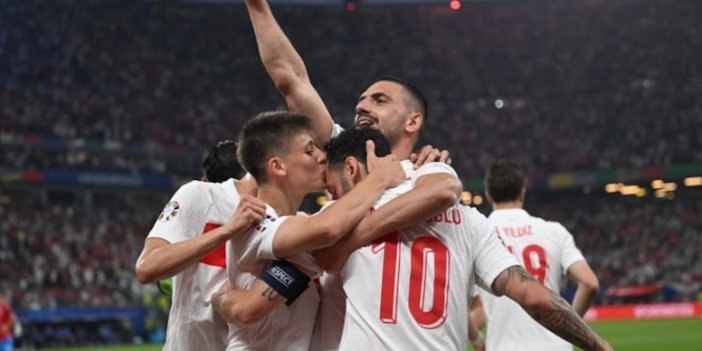 Çekya'yı devirdik! EURO 2024'te son 16'ya kaldık!
