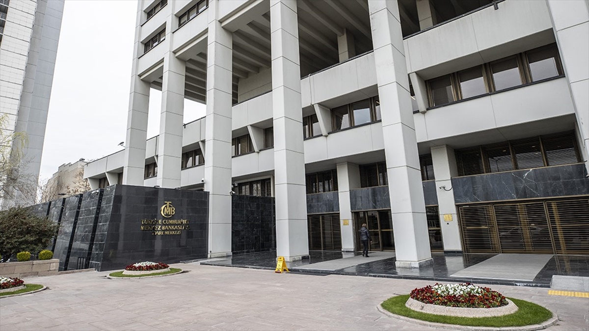 Yurt İçinde Gözler Tcmb'nin Faiz Kararına Çevrildi