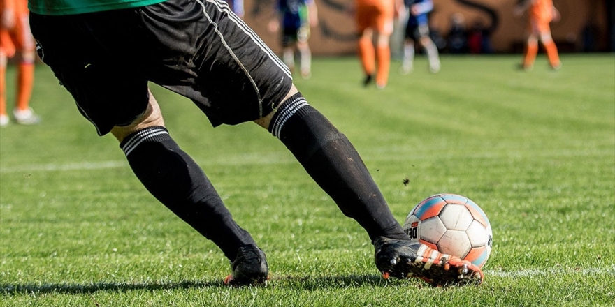 Futbolda Birinci Transfer Dönemi Yarın Bitiyor